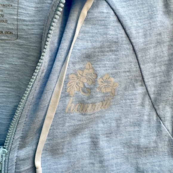 Maui Water Wear light weight zip up jacket, L, EUC, lt blue, UPF 50+, Maui logo - Picture 4 of 12